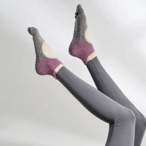 Αθλητικές Κάλτσες Αντιολισθητικές Yoga/Pilates με Σχηματισμένα Δάχτυλα Purple - One Size