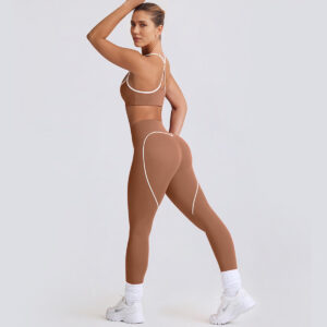 Fitness Set Αθλητικό Ψηλόμεσο Κολάν Heart Και Μπουστάκι Με Χιαστί Τιράντες Καφέ (B6001)